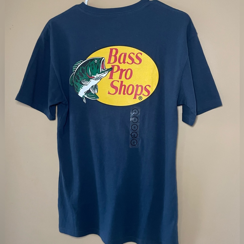 NWT Bass Pro Tshirt